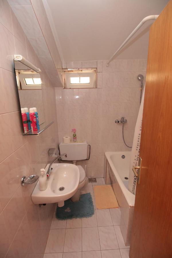 Apartmani Damir Livajic Omiš Zewnętrze zdjęcie
